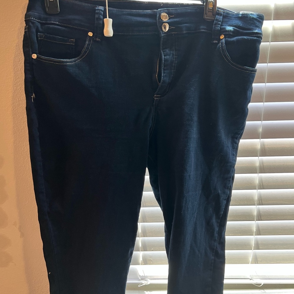 Women’s Jeans - 20W